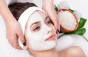 Cilde nem sağlayan doğal maske