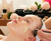 Daha Pürüzsüz Bir Cilt İçin Doğal Maske