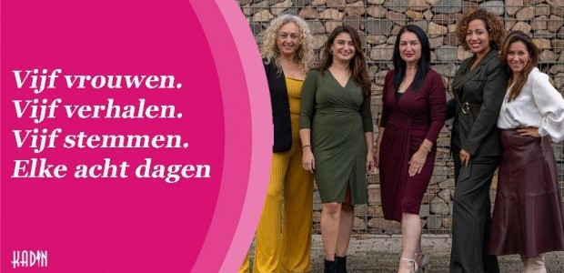 Vijf vrouwen. Vijf verhalen. Vijf stemmen.  Elke acht dagen